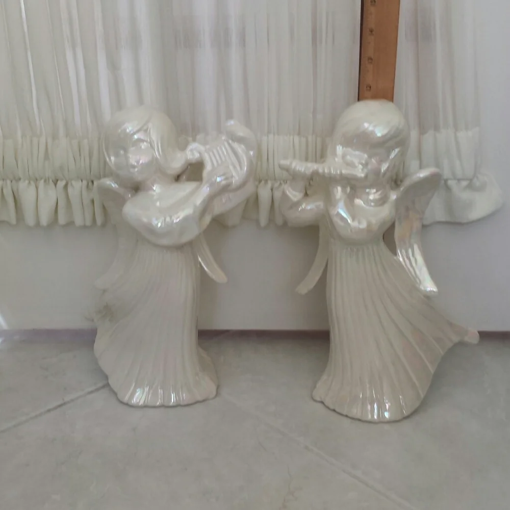 Set of 2 Angel Figurines